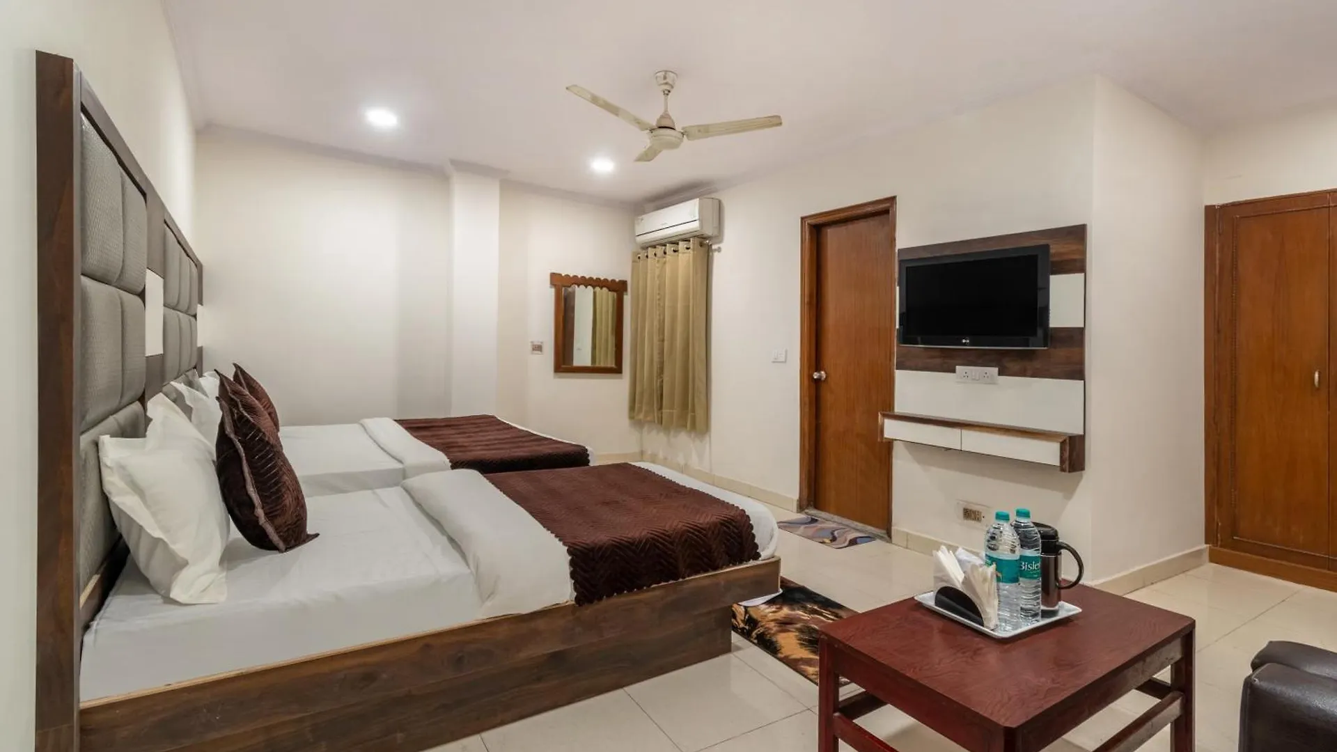 Hotel South Indian Delhi  3*, Delhi (National Capital Territory of India) India